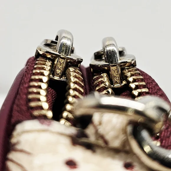 Coach Sadie Crossbody Clutch With Floral Bundle Print Crossbody Style No. 67087 - Picture 12 of 14